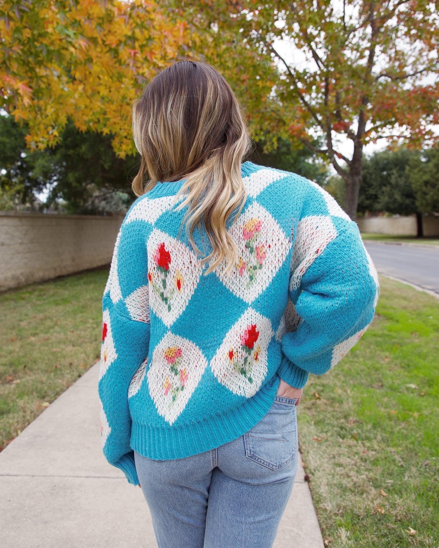 Emily Vintage Floral Sweater - Teal